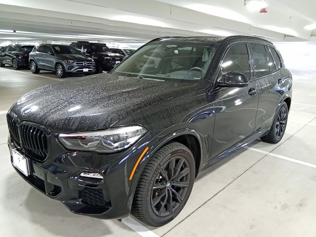 Used 2020 BMW X5 M50i AWD/4WD image 1