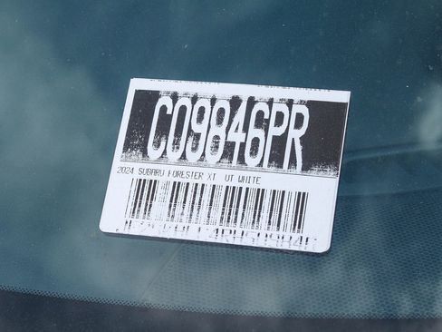 Used 2024 Subaru Forester Limited image 28