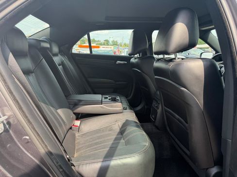 Used 2015 Chrysler 300 S AWD/4WD image 24