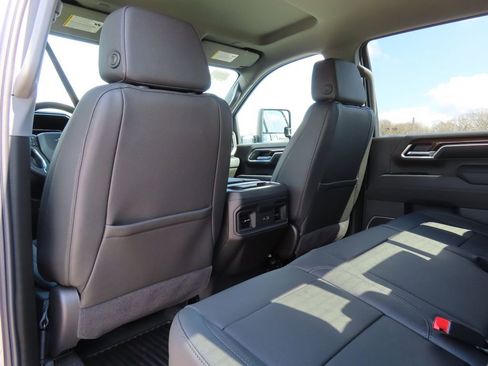 New 2026 Chevrolet Silverado 3500 LT w/ Trail Boss Package AWD/4WD image 27