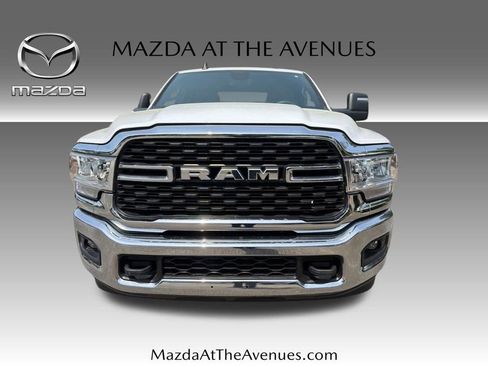 Used 2023 RAM 2500 Big Horn w/ Cold Weather Group AWD/4WD image 5