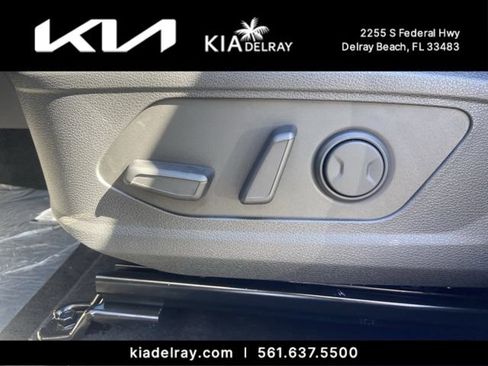 New 2026 Kia Sportage EX FWD image 18