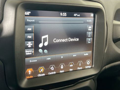 Used 2022 Jeep Renegade Latitude w/ Sun/Sound Group image 15