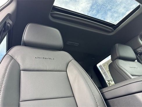 New 2026 GMC Sierra 2500 Denali image 18