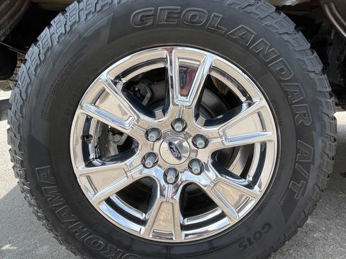 Used 2016 Ford F150 XLT w/ Equipment Group 302A Luxury AWD/4WD image 15