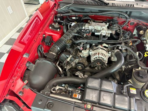 Used 2004 Ford Mustang GT RWD image 23