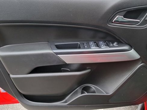 Used 2020 Chevrolet Colorado ZR2 image 22