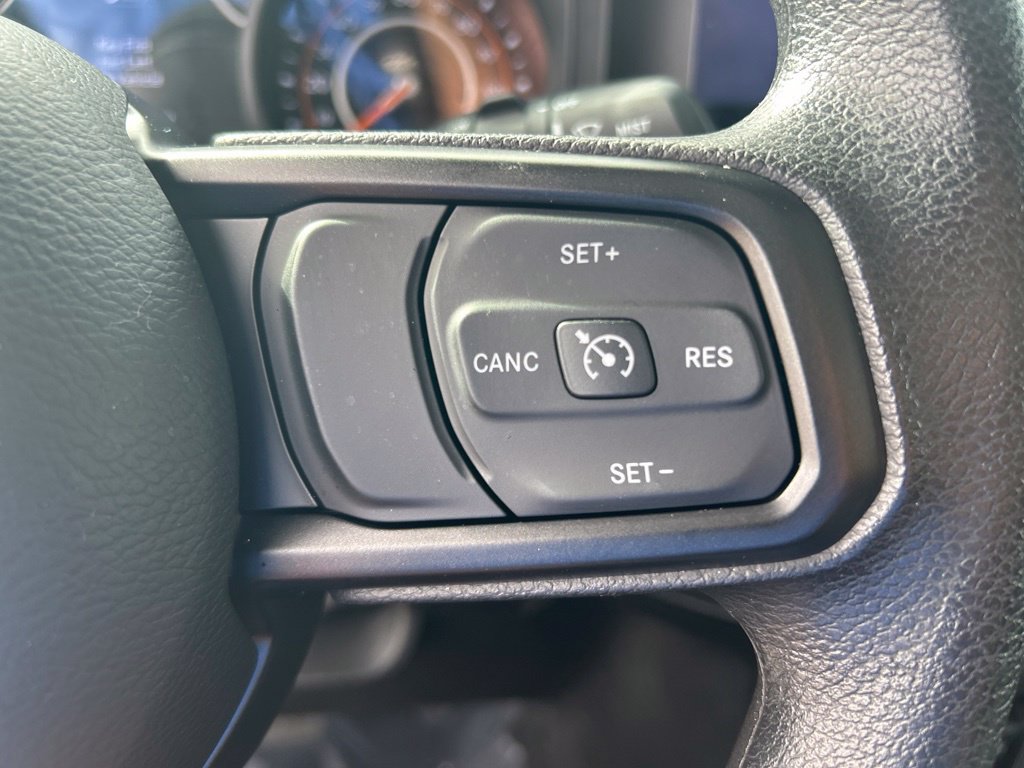 Used 2026 Jeep Wrangler Unlimited Sport AWD/4WD image 40