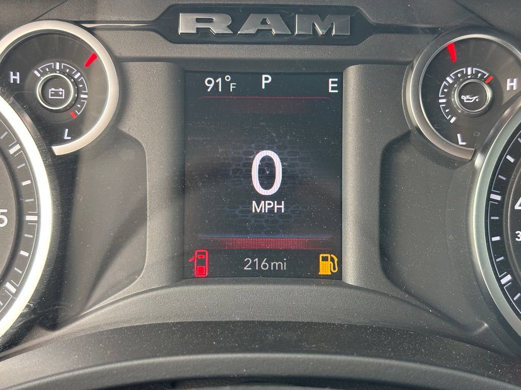 Used 2026 RAM 1500 Lone Star AWD/4WD image 2