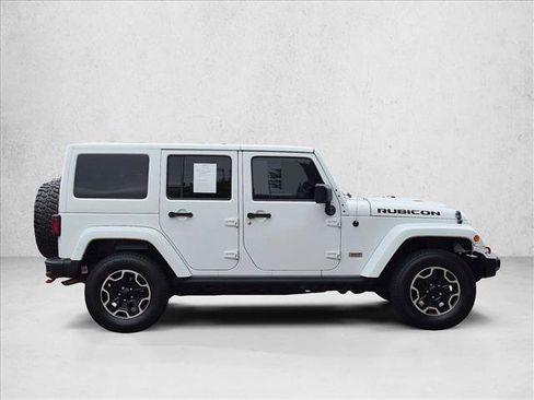Used 2013 Jeep Wrangler Unlimited Rubicon AWD/4WD image 4