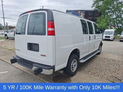 Used 2024 GMC Savana 2500 w/ Driver Convenience Package RWD image 4