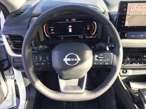 New 2026 Nissan Rogue Platinum w/ Platinum Premium Package AWD/4WD image 12