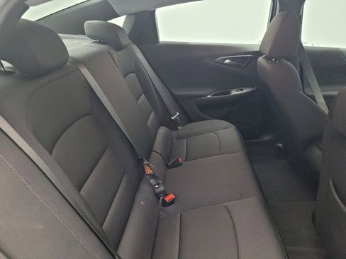 Used 2023 Chevrolet Malibu LS image 19