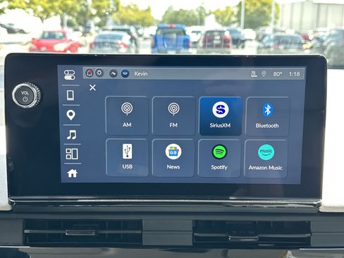 Used 2024 Honda Prologue EX image 23
