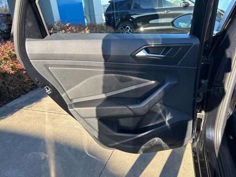 Used 2024 Volkswagen Jetta SEL image 12