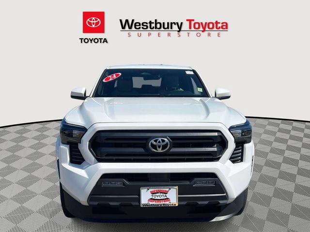 Used 2024 Toyota Tacoma SR5 AWD/4WD image 3