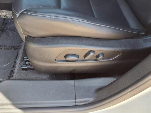 Used 2021 Cadillac XT4 Premium Luxury FWD image 20