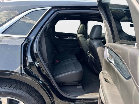 New 2025 Cadillac XT5 Premium Luxury image 12