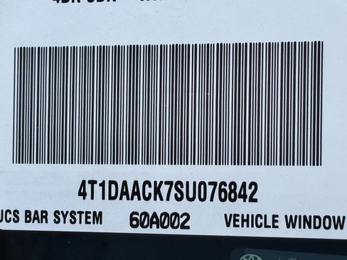 Certified 2025 Toyota Camry LE image 30