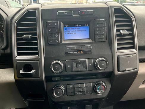 Used 2018 Ford F150 XLT RWD image 18