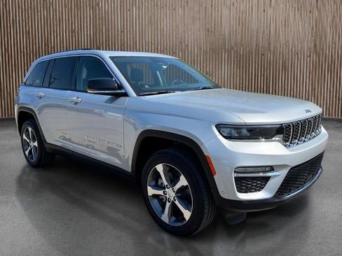 New 2024 Jeep Grand Cherokee Limited 4xe w/ Luxury Tech Group II image 3