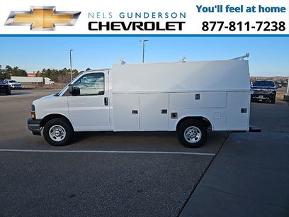 New 2025 Chevrolet Express 3500 w/ Power Convenience Package