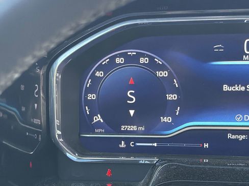 Used 2025 Chevrolet Silverado 1500 LTZ w/ LTZ Premium Package image 22