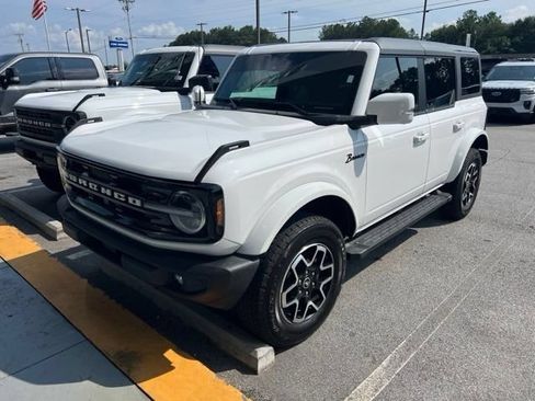 Certified 2024 Ford Bronco Outer Banks AWD/4WD image 3