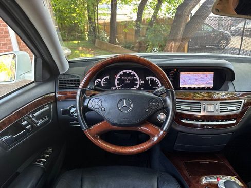 Used 2013 Mercedes-Benz S 550 4MATIC image 18