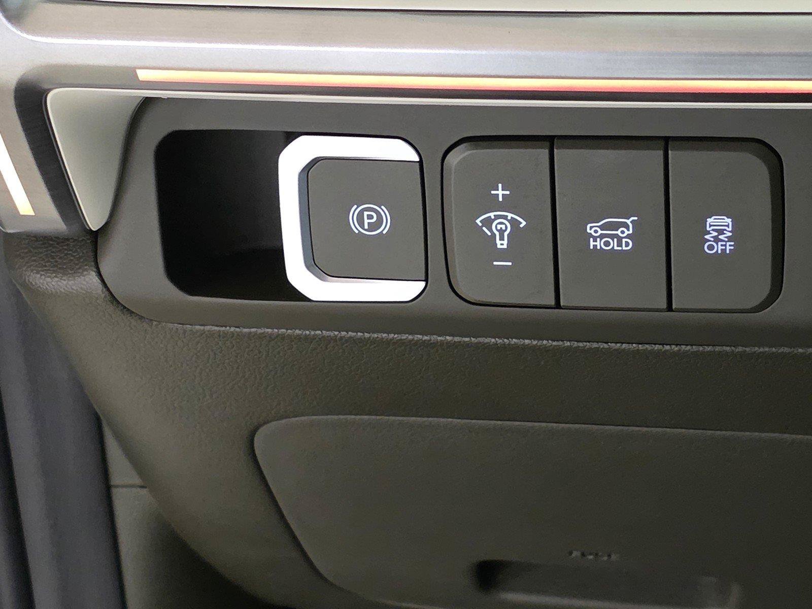 Used 2025 Hyundai Santa Fe Calligraphy AWD/4WD image 35