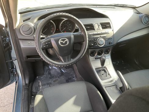 Used 2011 MAZDA MAZDA3 i Sport image 12