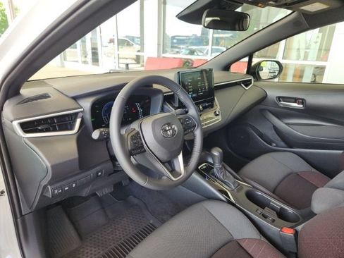 Certified 2026 Toyota Corolla SE AWD/4WD image 16