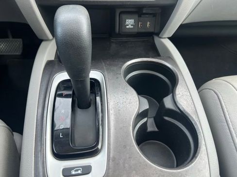 Used 2017 Honda Pilot EX-L image 17