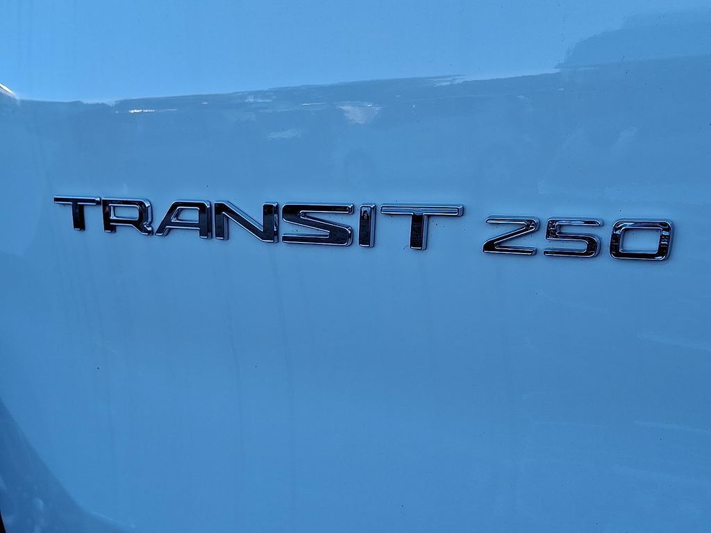 Used 2025 Ford Transit 250 Low Roof w/ Exterior Upgrade Package RWD image 30