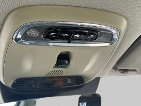 Used 2018 Volvo S90 T5 Momentum w/ Convenience Package AWD/4WD image 23