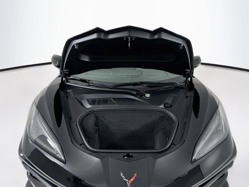 Used 2025 Chevrolet Corvette Stingray Preferred Conv w/ Z51 Performance Package RWD image 29