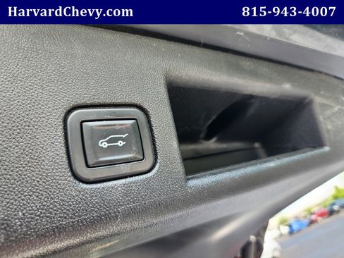 Used 2021 Chevrolet Equinox Premier image 31