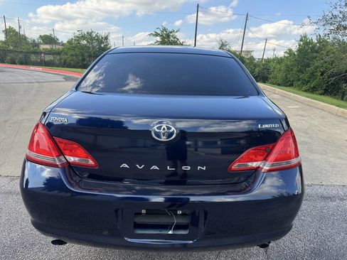 Used 2006 Toyota Avalon Limited FWD image 6