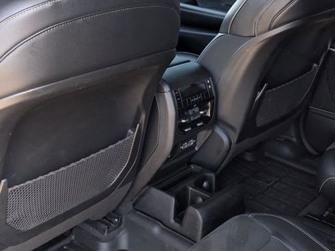 Used 2021 Jeep Grand Cherokee L Laredo image 31