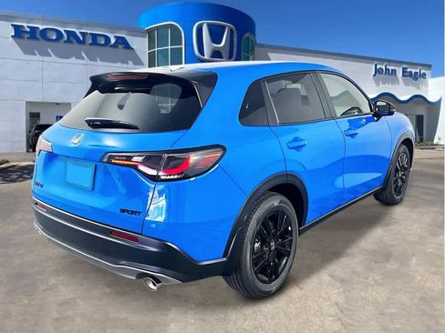 New 2026 Honda HR-V Sport image 4
