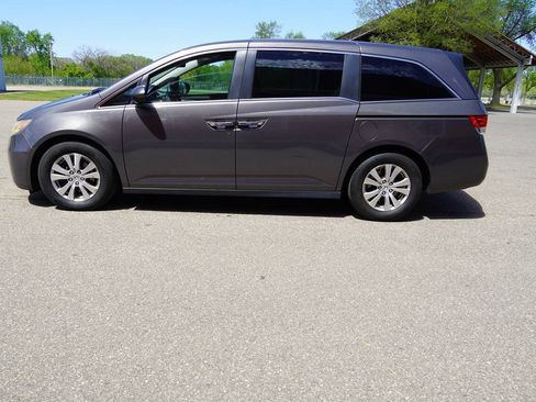 Used 2015 Honda Odyssey EX image 4