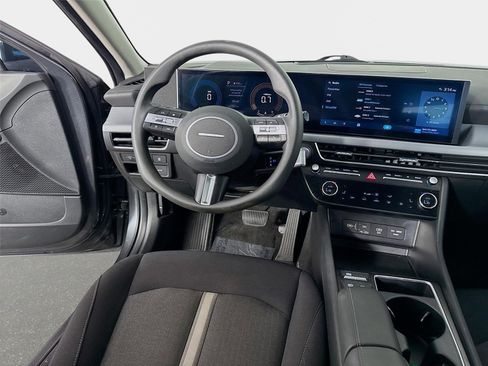Used 2024 Hyundai Sonata SEL FWD image 22