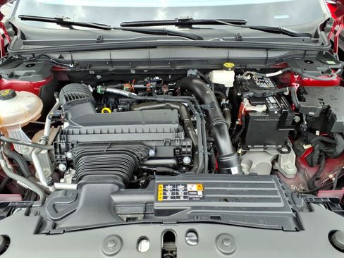 Used 2025 Lincoln Nautilus Reserve AWD/4WD image 11