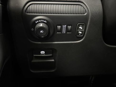 Used 2024 Jeep Wagoneer Series II image 26