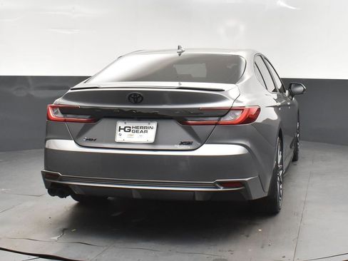 Used 2025 Toyota Camry XSE image 7