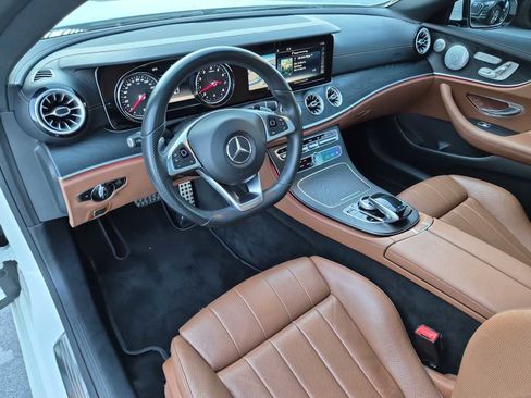 Used 2018 Mercedes-Benz E 400 E 400 image 2