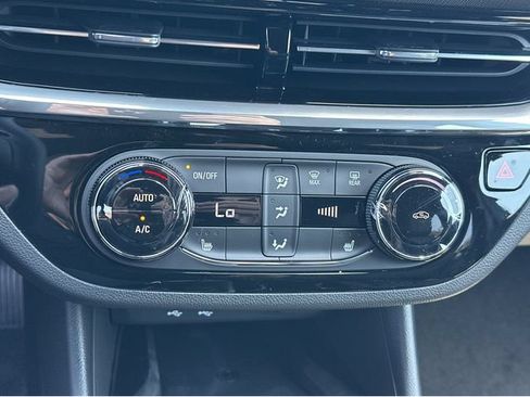 New 2026 Buick Envista Sport Touring w/ Convenience I Package FWD image 26