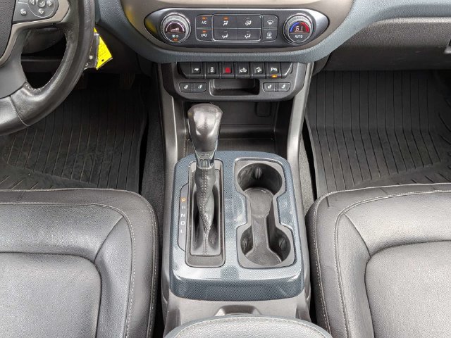 Used 2022 Chevrolet Colorado Z71 w/ Z71 Midnight Edition AWD/4WD image 20