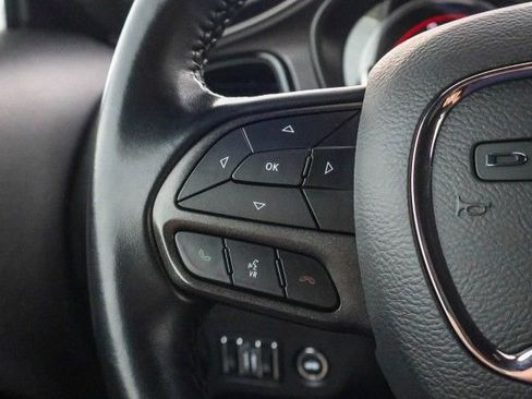 Used 2023 Dodge Challenger SXT image 19