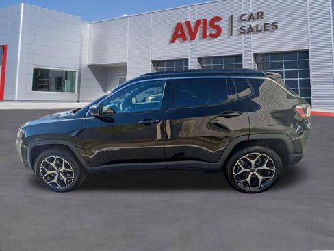 Used 2025 Jeep Compass Limited AWD/4WD image 10
